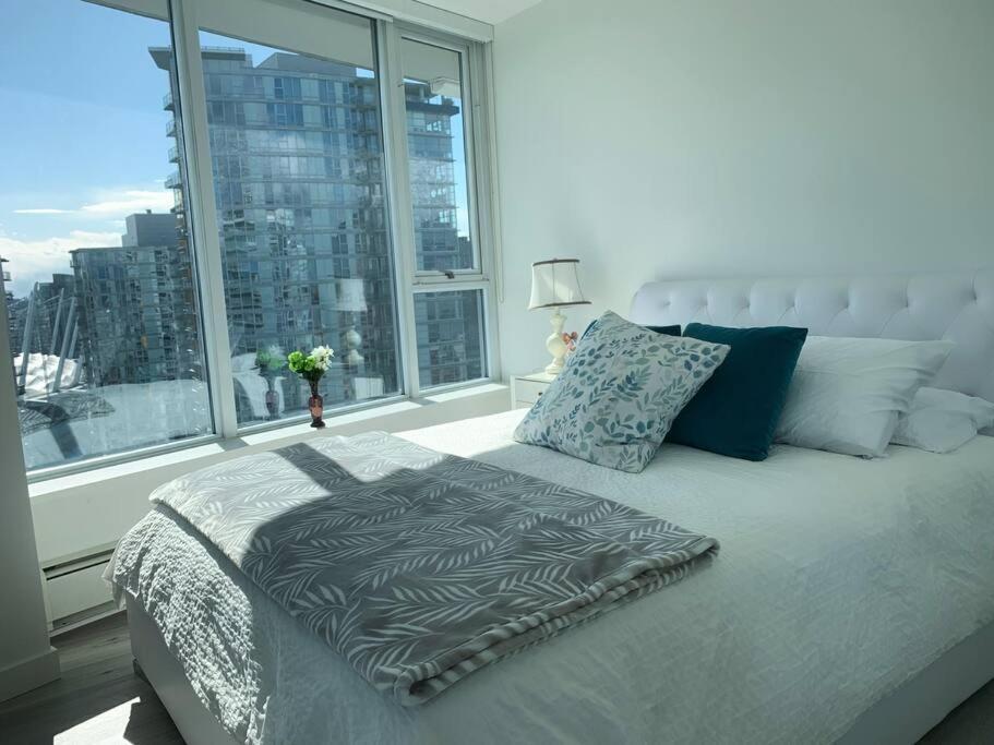 溫哥華Downtown 3Br/2Ba+Views+Skytrain+Free Parking公寓 外观 照片