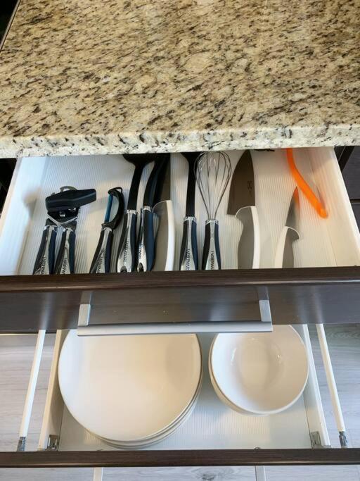 溫哥華Downtown 3Br/2Ba+Views+Skytrain+Free Parking公寓 外观 照片